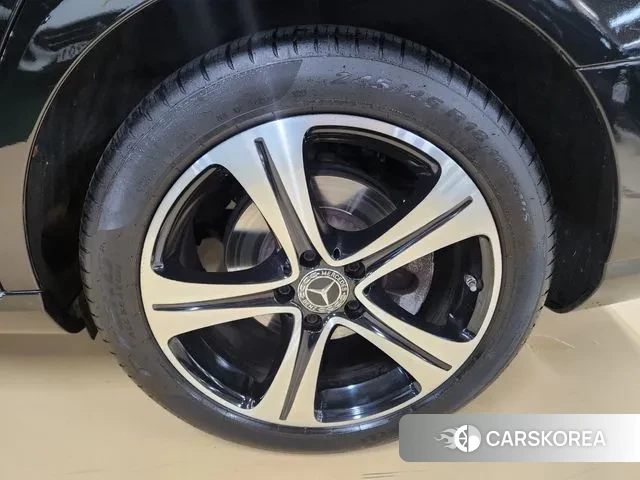 Mercedes-Benz E-Class W213 id 3009382 из Кореи 10