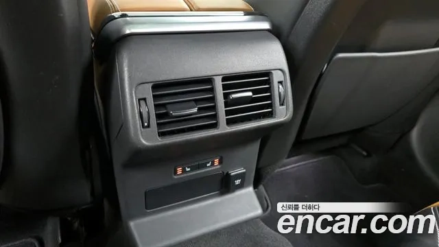 Land Rover Range Rover Velar id 2863787 из Кореи 10