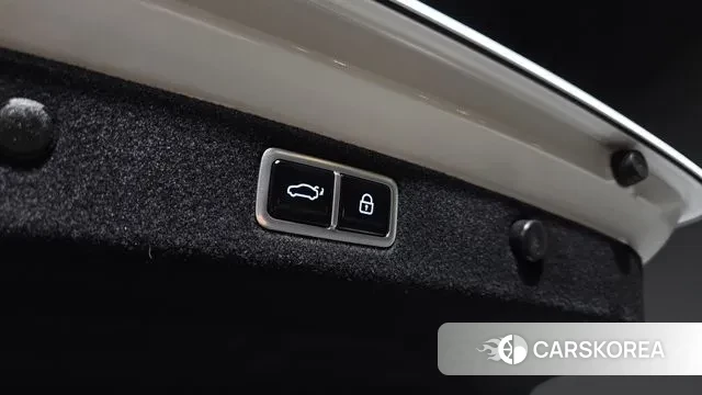 Hyundai Grandeur (GN7) id 3707220 из Кореи 10