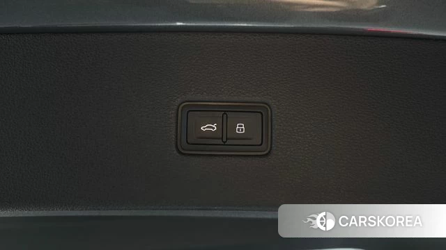 Audi Q8 (4M) id 4871154 из Кореи 10