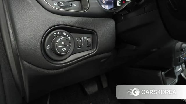 Jeep Renegade id 4665397 из Кореи 10