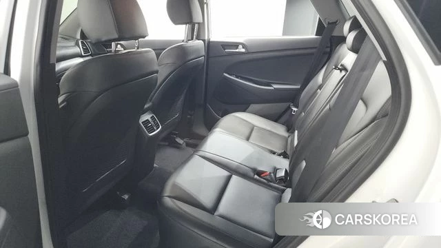 Hyundai All New Tucson id 4203679 из Кореи 10