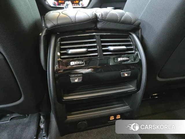 BMW 5 Series (G30) id 4293255 из Кореи 10