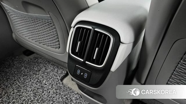 Hyundai Ionic 6 id 4579126 из Кореи 10
