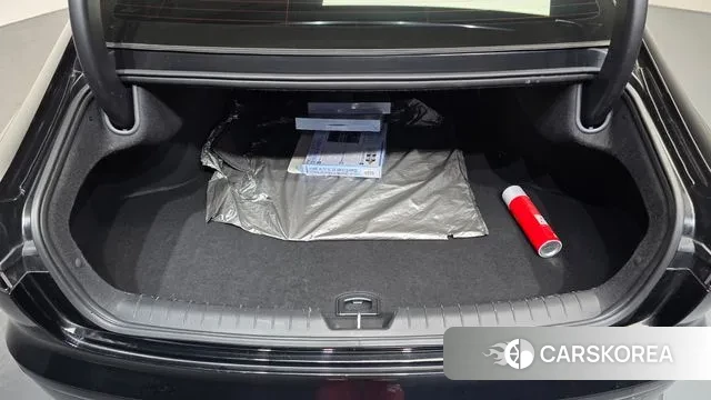 Hyundai Grandeur (GN7) id 3534042 из Кореи 10