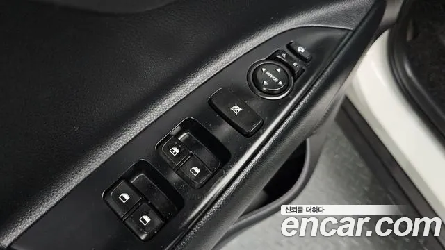 Kia Stonic id 2705187 из Кореи 10