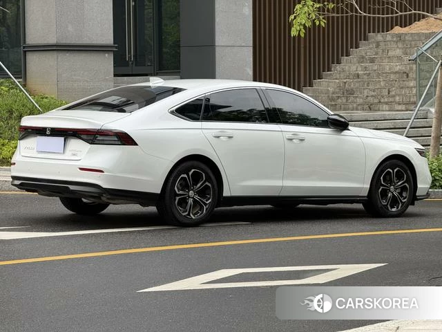Honda Accord id 4307243 из Китая 10