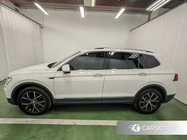 Volkswagen Tiguan L id 4219620 из Китая 10