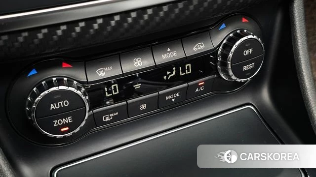 Mercedes-Benz A-Class W176 id 4684582 из Кореи 10