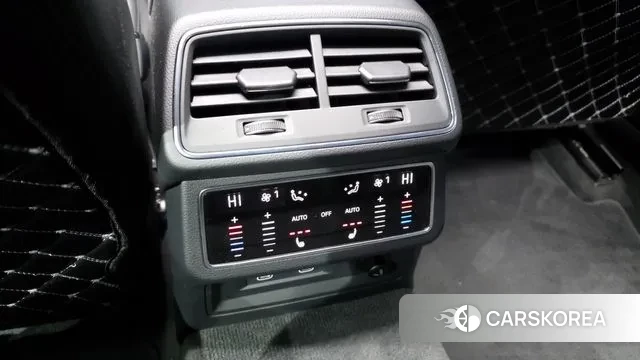 Audi A6 (C8) id 3640231 из Кореи 10