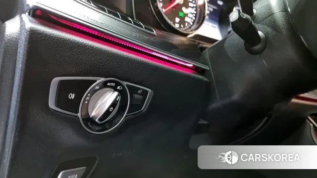 Mercedes-Benz E-Class W213 id 2970586 из Кореи 10