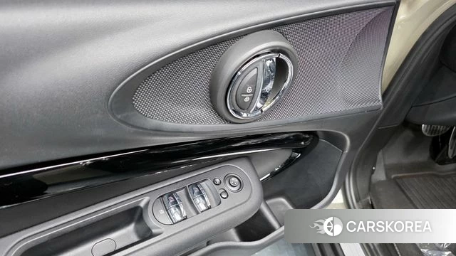 Mini Cooper Clubman id 4331359 из Кореи 10