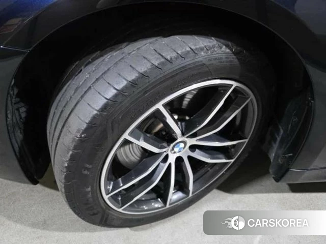 BMW 5 Series (G30) id 4402331 из Кореи 10