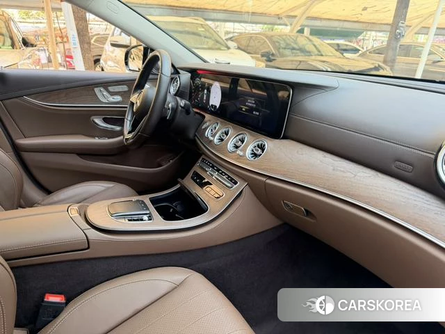 Mercedes-Benz E-class id 4265309 из Китая 10