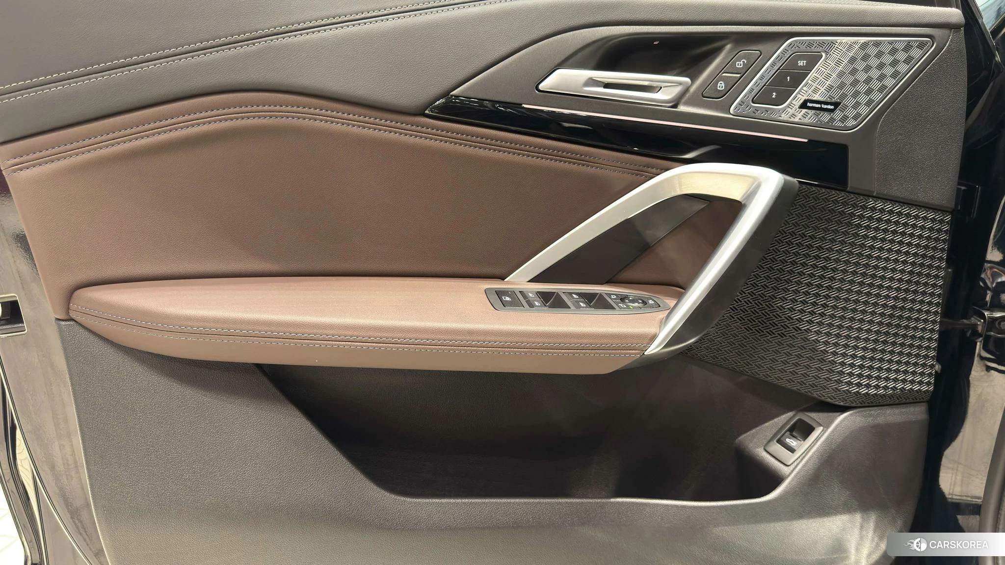 BMW X1 id 4485328 из Китая 10