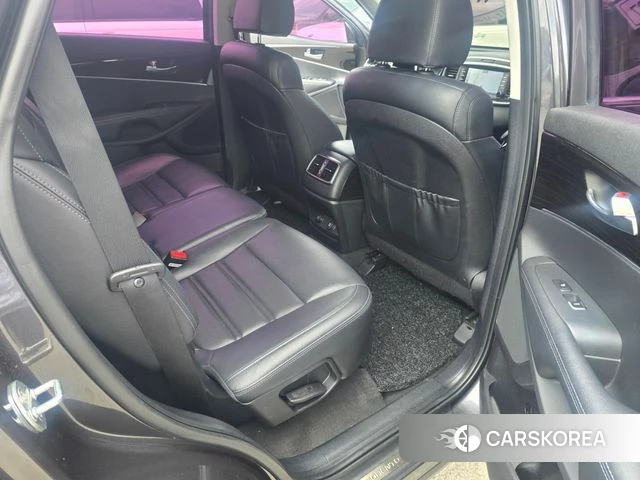 Kia The New Sorento id 4351236 из Кореи 10