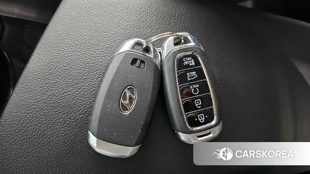 Hyundai Avante Hybrid (CN7) id 4917102 из Кореи 10