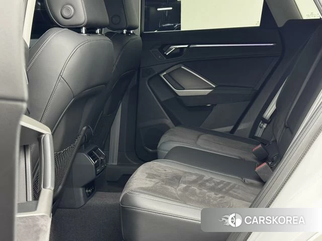 Audi Q3 id 4320684 из Китая 10