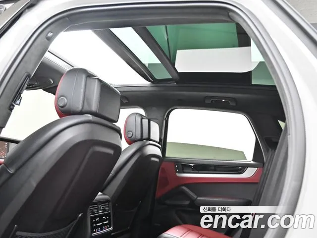 Porsche Cayenne (PO536) id 2714740 из Кореи 10