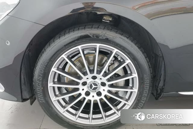 Mercedes-Benz E-class id 4313989 из Китая 10