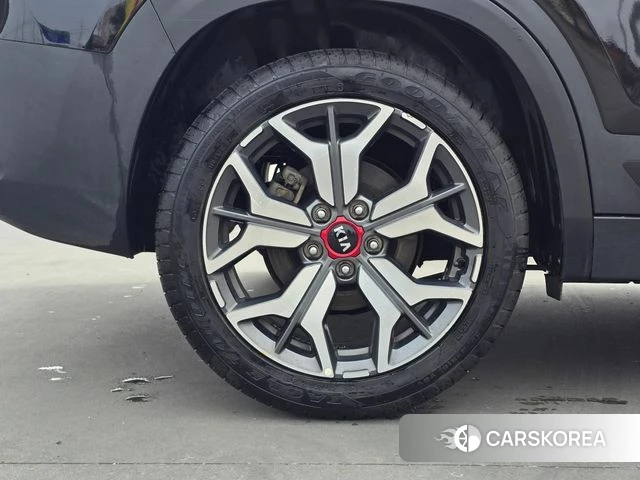 Kia Seltos id 3878956 из Кореи 10