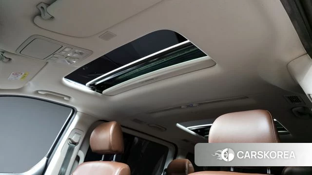 Hyundai The New Grand Starex id 3965659 из Кореи 10