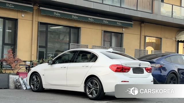 BMW 1 series id 4208878 из Китая 10