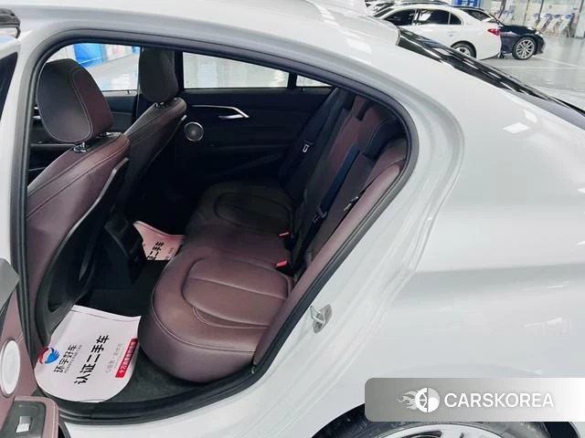 BMW 1 series id 4213338 из Китая 10