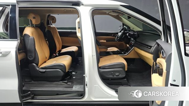 Kia Carnival 4th generation id 4337960 из Кореи 10