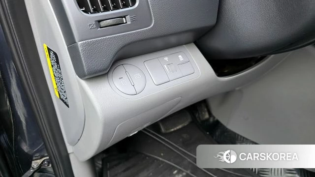 Hyundai The New Grand Starex id 4246170 из Кореи 10