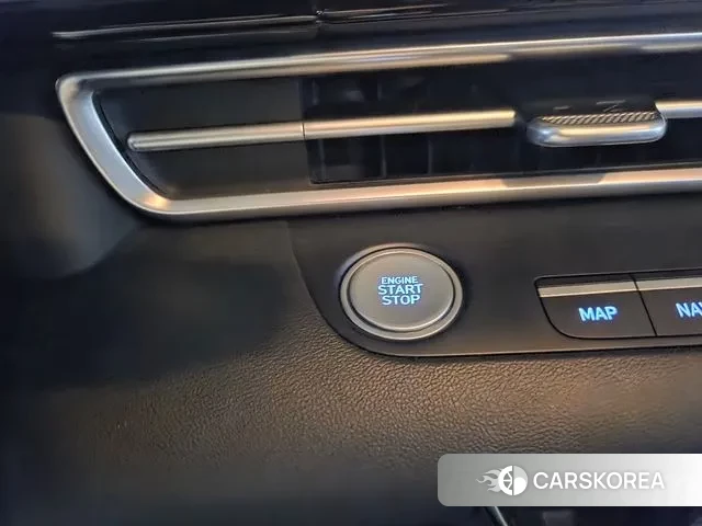 Hyundai Avante (CN7) id 3343609 из Кореи 10