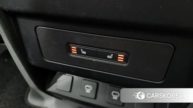 Land Rover Defender (L663) id 3394769 из Кореи 10