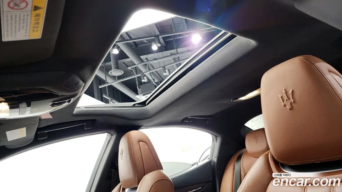 Maserati Ghibli id 1381648 из Кореи 10