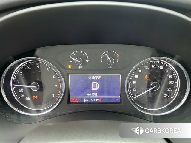 Buick Lacrosse id 4213389 из Китая 10