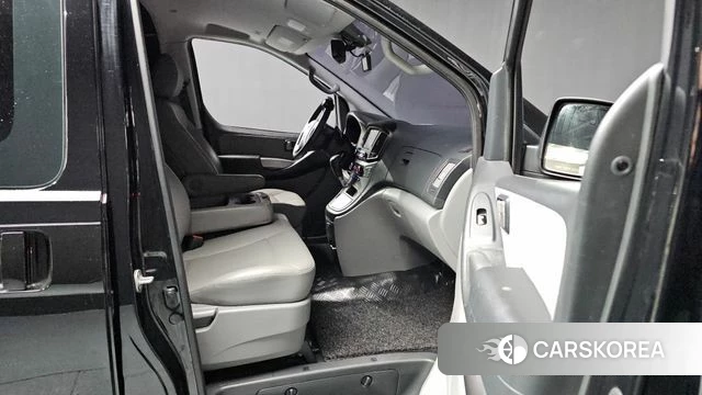 Hyundai The New Grand Starex id 3808382 из Кореи 10