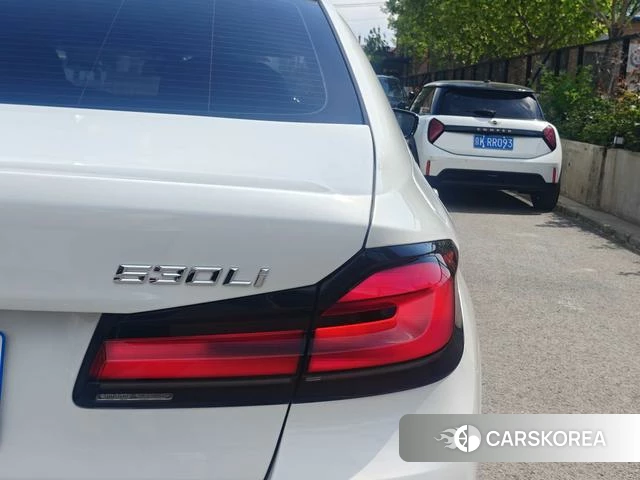 BMW 5 series id 4235424 из Китая 10