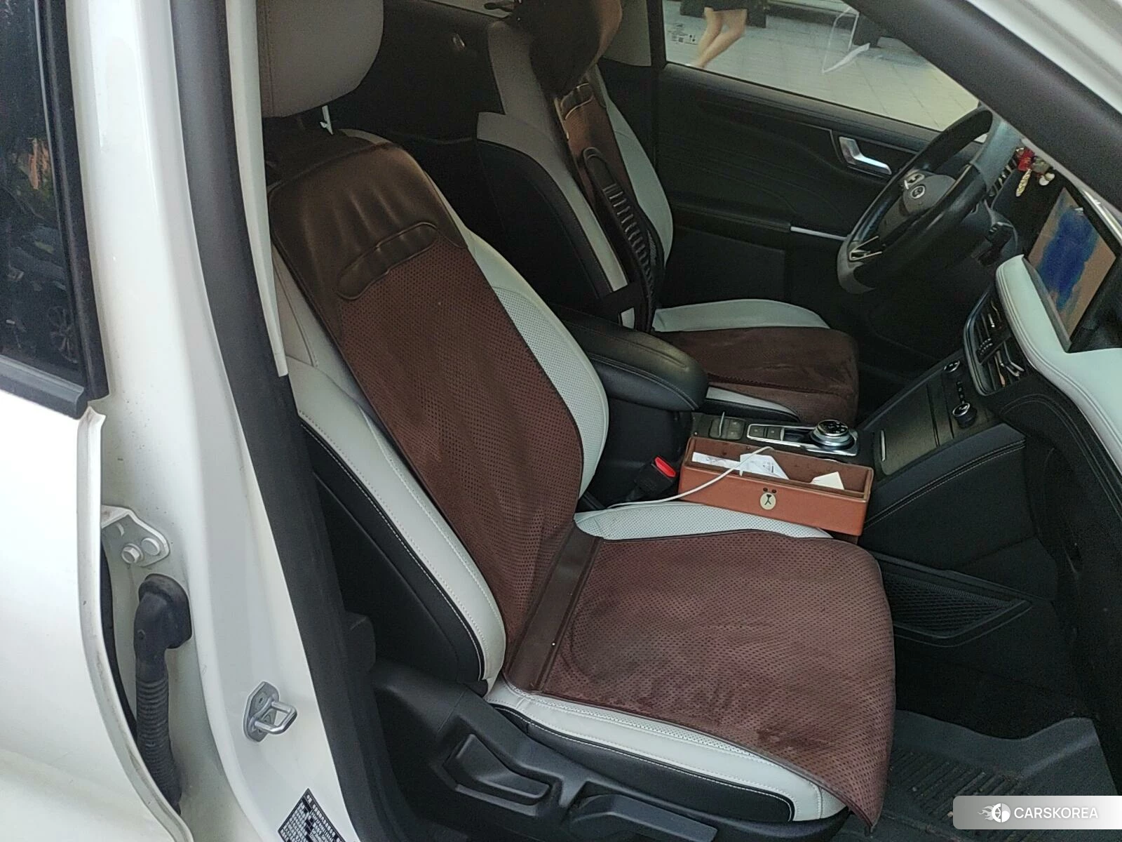 Ford Ruiji PHEV id 4405760 из Китая 10