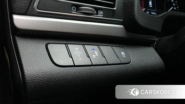 Hyundai Avante AD id 4574515 из Кореи 10