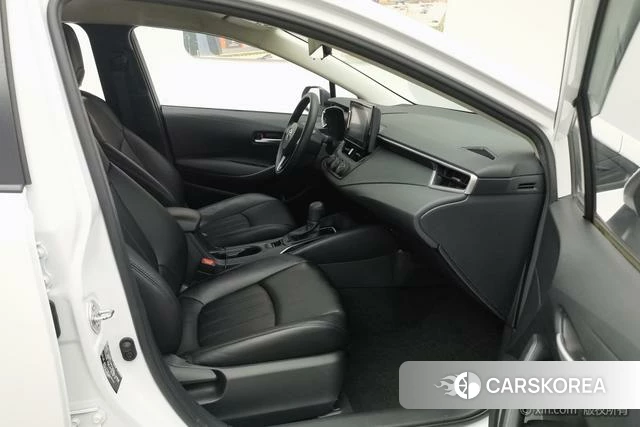 Toyota Corolla id 4300376 из Китая 10
