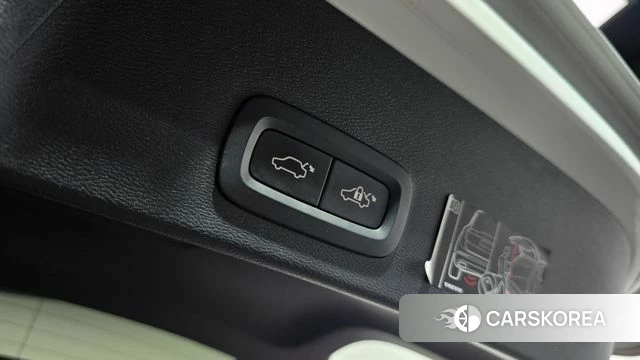 Volvo XC40 id 4604208 из Кореи 10