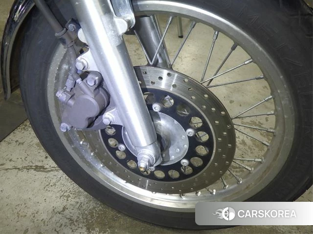 Yamaha SR 400 id 3945262 из Японии 10