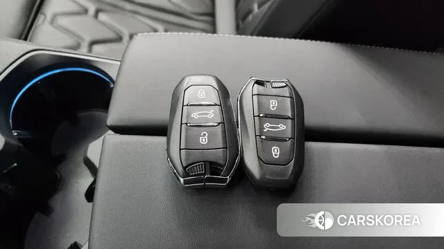 Peugeot 5008 second generation id 3517569 из Кореи 10