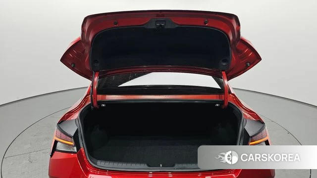 Hyundai Avante Hybrid (CN7) id 3843768 из Кореи 10