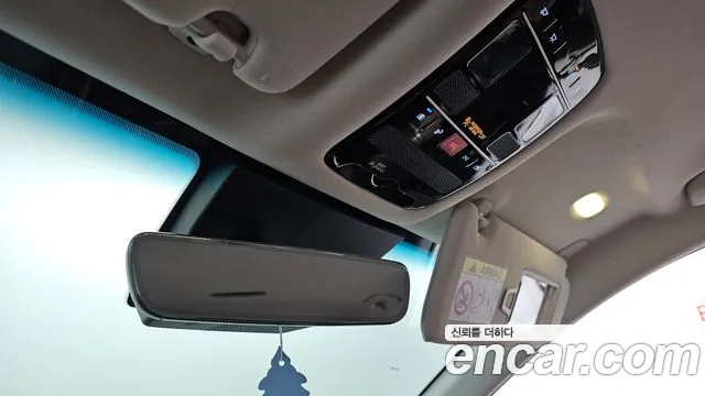 Hyundai Grandeur (GN7) id 2611725 из Кореи 10