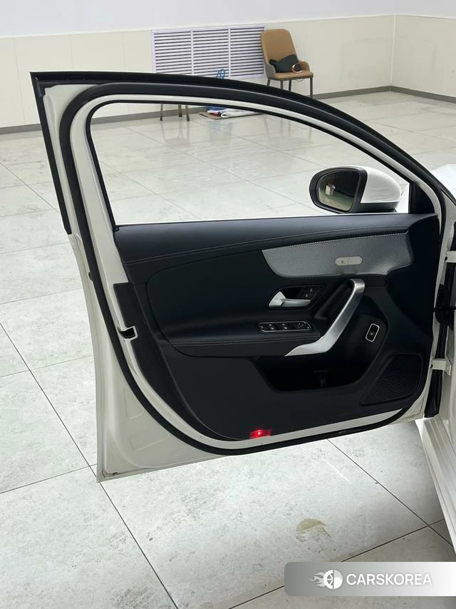 Mercedes-Benz Class A id 4278936 из Китая 10