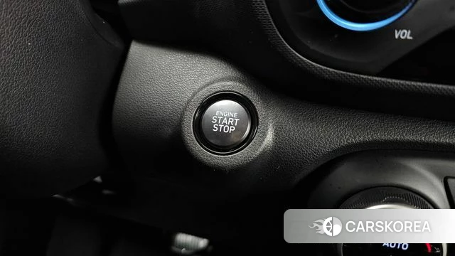 Hyundai Venue id 4203496 из Кореи 10