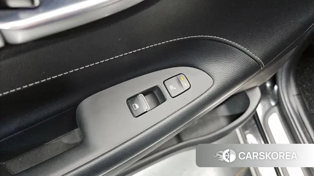 Hyundai Grandeur IG id 3018972 из Кореи 10