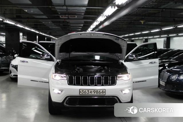 Jeep Grand Cherokee id 3955469 из Кореи 10