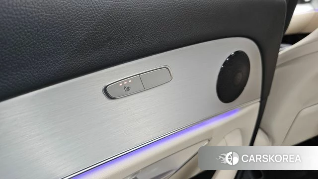 Mercedes-Benz E-Class W213 id 4573437 из Кореи 10