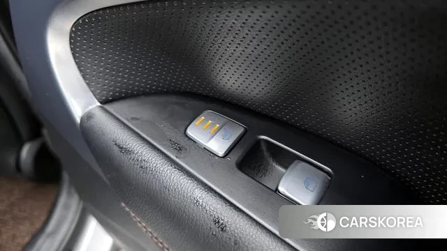 Genesis G70 id 3514873 из Кореи 10